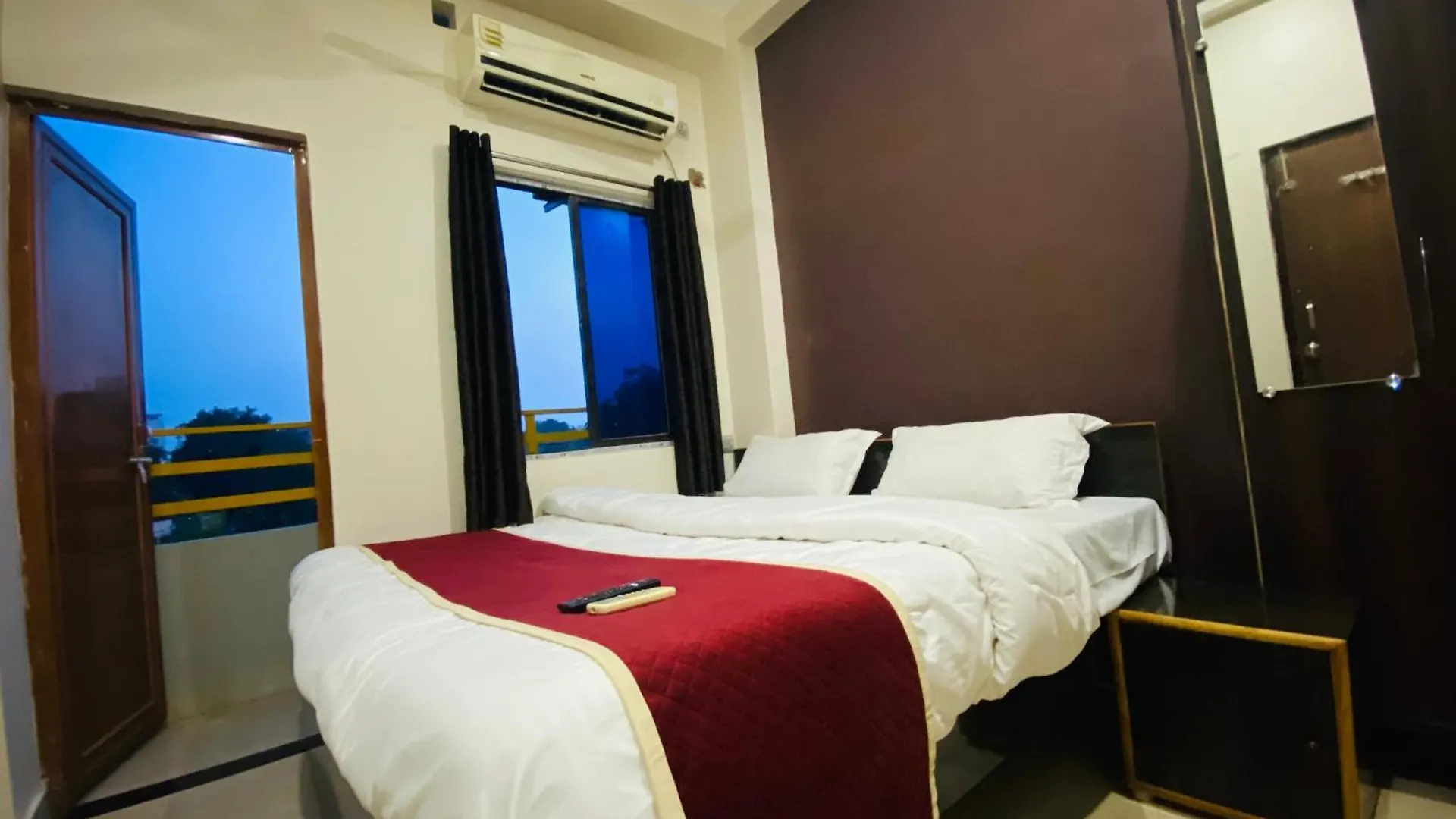 Shri Hari Kunj P Guest House Varanasi India